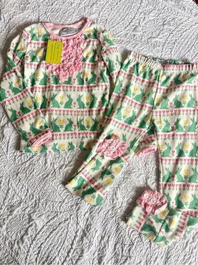 NWT Sugar Bee Cream Bunny Print Pajama Set with Pink Ruffle Trim Boutique